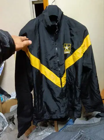 무료배송 NOS US ARMY IPFU 트레이닝 자켓 S-R 블랙