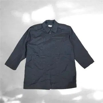 Sunrager 블랙 주름 가공 나일론 자켓