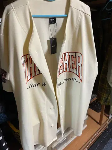 HUF THRASHER 반팔 셔츠 XXL 야구 셔츠 크림색