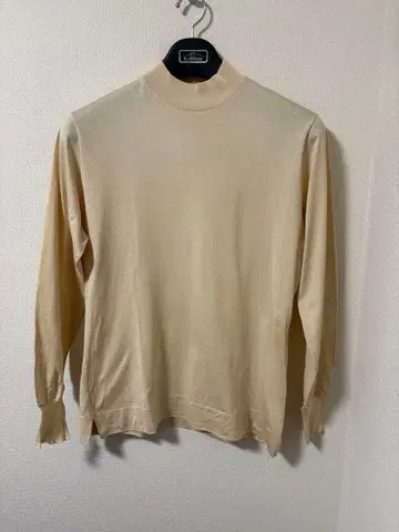 [ Avon Celli ] 긴팔 모크넥 티셔츠 [ 데드스탁 ]