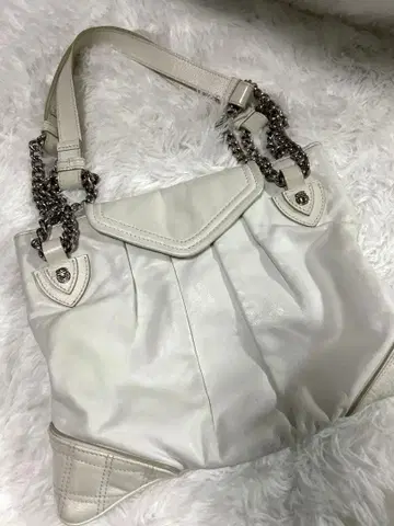 MARC JACOBS 체인 가죽 백 화이트 토트 숄더