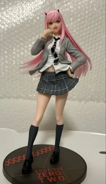 제로투 피규어 상자 없음