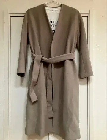 리에스 벨트 포함 노카라 롱 코트 그린 계열 울 롱 코트