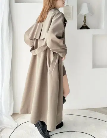 벨트 포함 페이크 울 롱 코트 그레이쉬 베이지