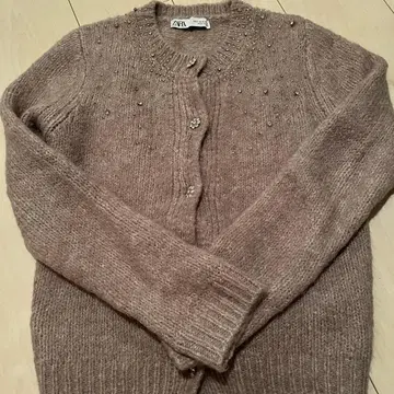 ZARA 비쥬 가디건 니트