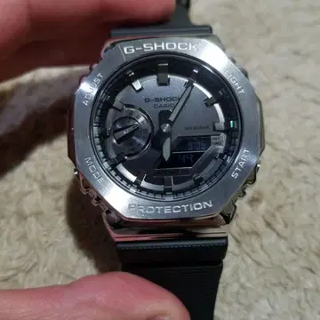 G-SHOCK GM-2100