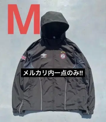 9090 umbro Gradation Nylon Hooded Jacket