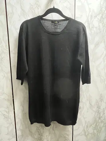 [ 새상품 ] ESCADA 블랙 반팔 니트 S 사이즈