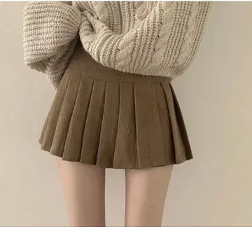 베이지 미니 스커트