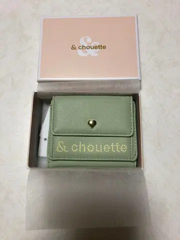 & chouette 민트 3단 폴더형 지갑 새상품