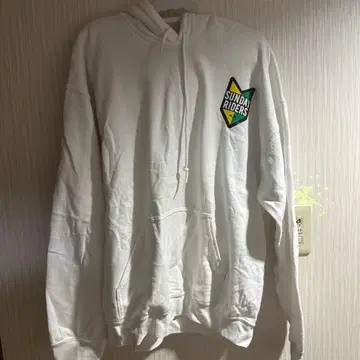 CHALLENGER / SUNDAY RIDERS HOODIE -White