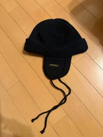 TIGHTBOOTH 귀도리 니트 모자 네이비