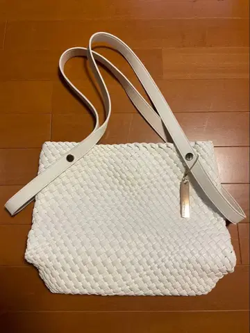 PECHINCHAR 화이트 숄더백