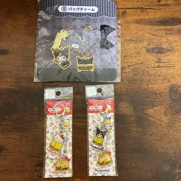 헬로키티전 헬로키티 쿠로미 아크릴 키링 세트