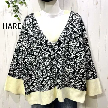 새상품급 HARE 오버 사이즈 니트 V넥 다마스크 니트 스웨터 F