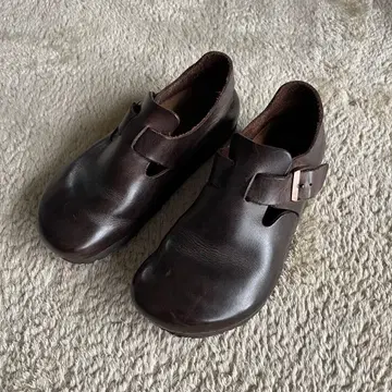 Birkenstock 버켄스탁 런던 사이즈 24.5