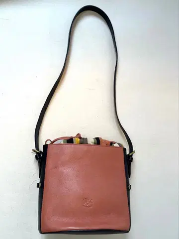 일비종떼 버킷 숄더 블랙 핑크 복조리 포함