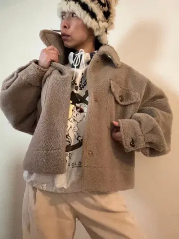 Ameri 오버 사이즈 에코 무통 코트 Ameri