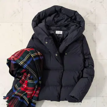 새상품급 플라스테 PLST 숏 다운 자켓 네이비 사이즈 S