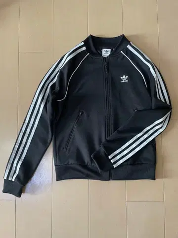 adidas 블랙 저지 M 사이즈