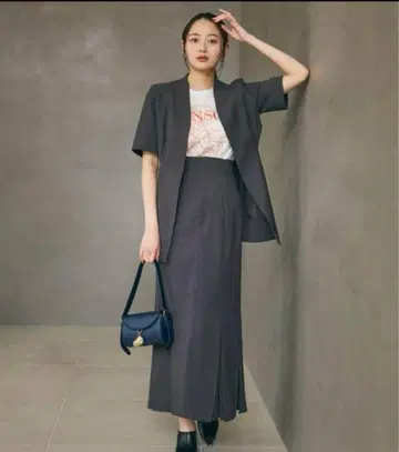 [ 새상품급 ] 하이웨스트 플리츠 디자인 머메이드 스커트 코코딜