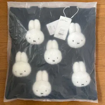 [ 미개봉 새상품 ] 메리제니 복슬복슬 미피 토트백 블랙