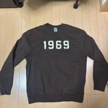 GAP 긴팔 맨투맨