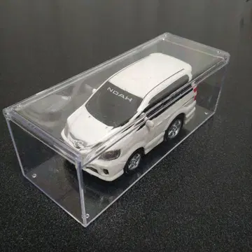 NOAH 노아 화이트 미니카 클리어 케이스 포함 1/43