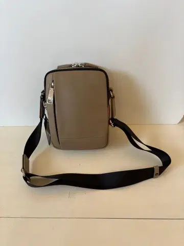 [ 새상품 ] IS/IT 숄더백 토프