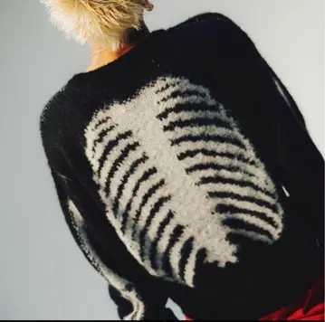 FTW 뼈 니트 모헤어