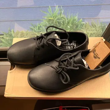 Dr. Martens 블랙 로퍼 24cm 새상품