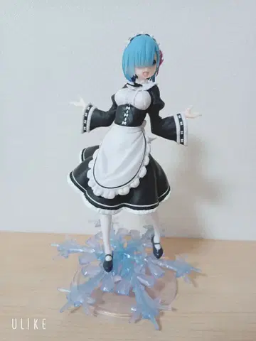 리제로 렘 AMP 메이드 피규어 Winter Maid image ver.