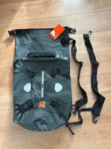 MAGIC MARINE Waterproof Duffle 20L