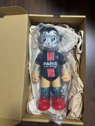 SECRET BASE ASTRO BOY PARISSAINT-GERMAIN