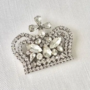 체코 유리 왕관 브로치 빈티지