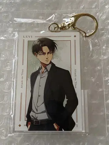 진격의 거인 보폭 아크릴 키링 리바이