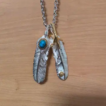페더 목걸이 터콰이즈 금발톱