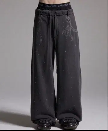 grancy 그랑시 스웨트 팬츠 큐빅 M