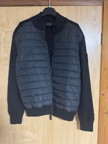 CANADA GOOSE 하이 브릿지 니트 자켓