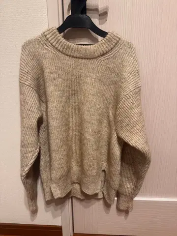 일리안 로브 니트 새상품급!!