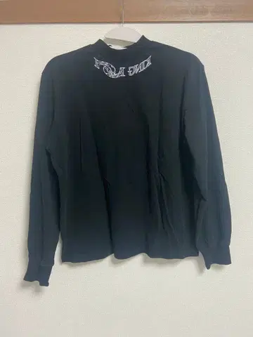 여왕벌 KING BITCH 롱T L 사이즈