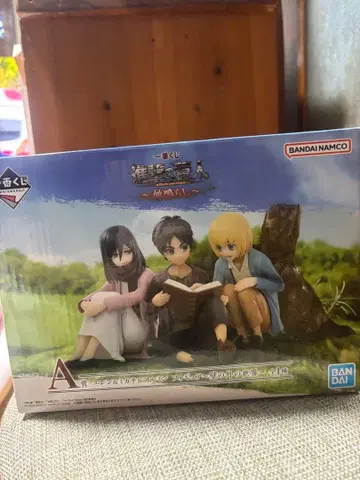 A상 엘렌 미카사 아르민 피규어