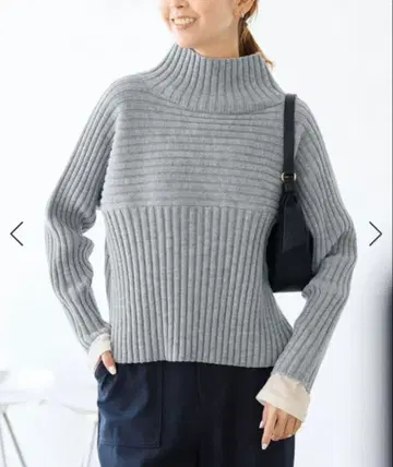 ROPE PICNIC 리브 절개 니트 풀오버