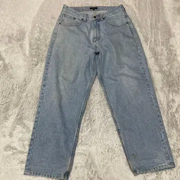 HUF 라이트 블루 데님 30