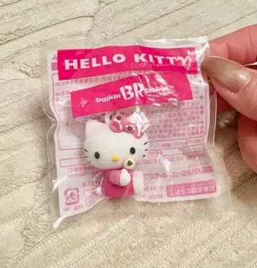 [ 오늘만 가격 인하 ] 31 서티원 헬로키티 아이스 참