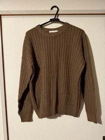 AOURE 브라운 니트 스웨터