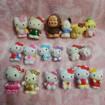 산리오 헬로키티 소프트 비닐 피규어 모음