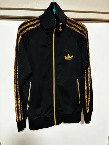 아디다스 트랙 탑