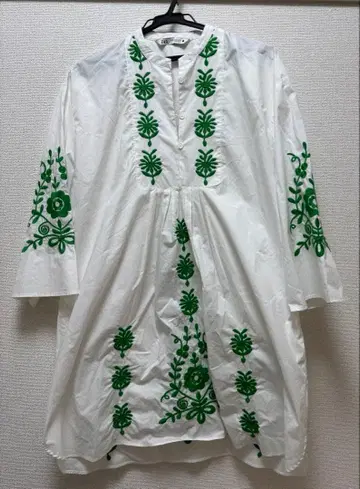 ZARA 자수 원피스