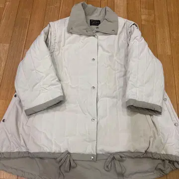 Kastane 아이보리 리버서블 자켓 [소매 탈부착 가능]